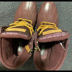 Womens Sperry boots